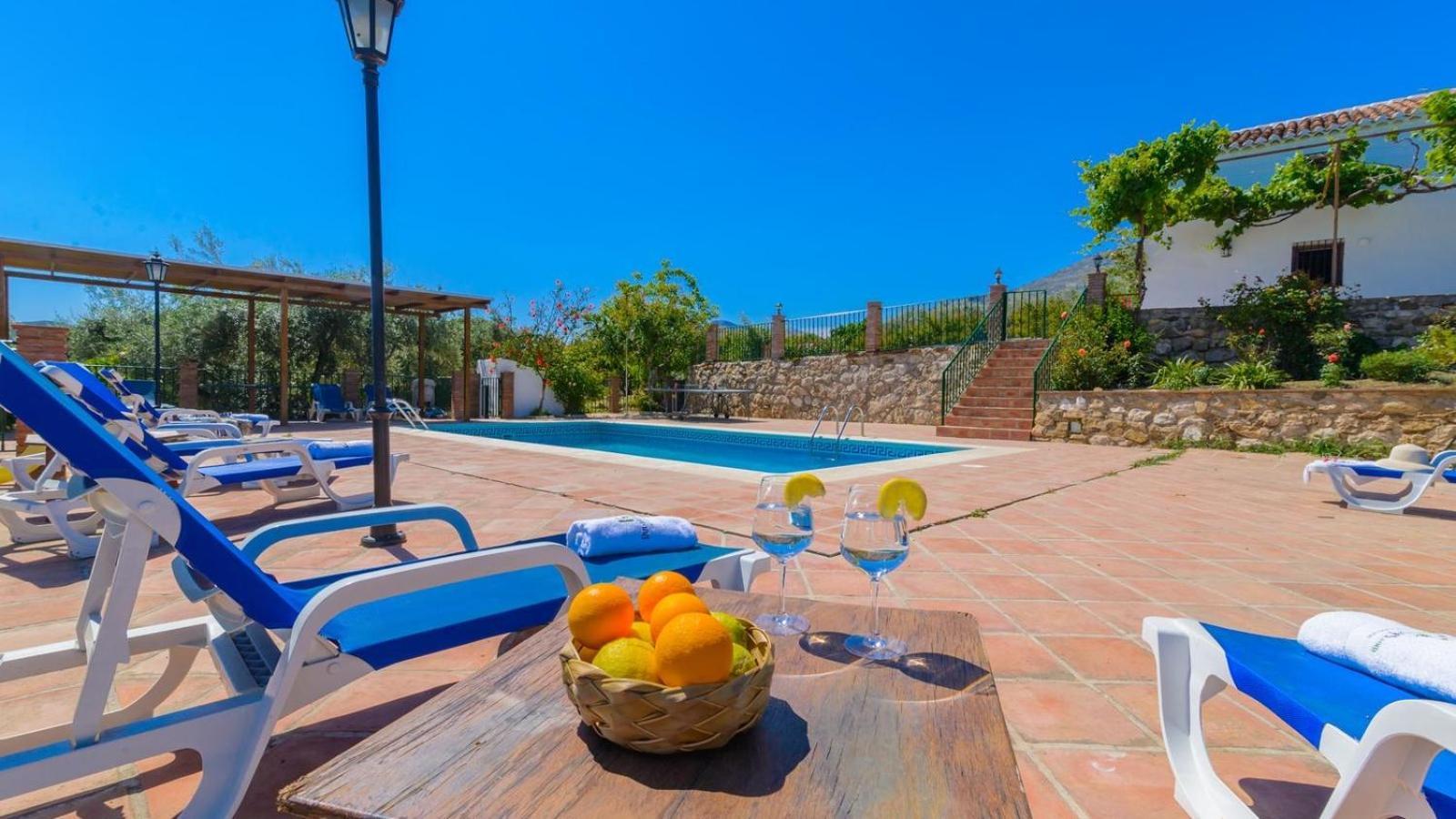 Casa Rural Loma De Moya Periana By Ruralidays מראה חיצוני תמונה
